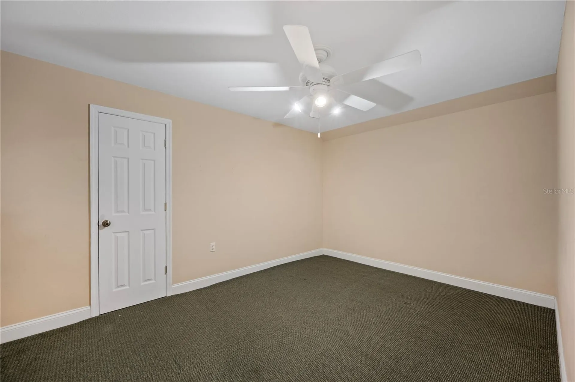 5789 Lake Victoria Drive Lakeland FL 33813