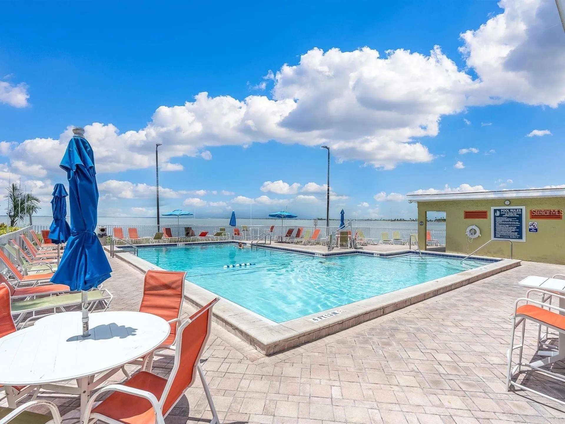 2506 N Rocky Point Drive Tampa FL 33607