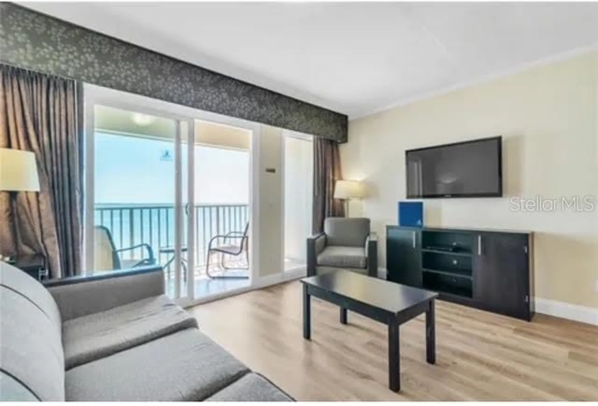 2506 N Rocky Point Drive Tampa FL 33607