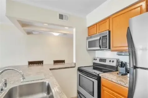 2506 N Rocky Point Drive Tampa FL 33607
