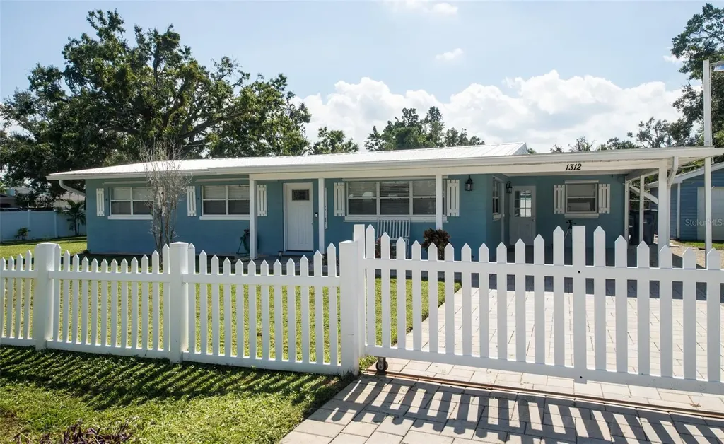 1312 66th Street NW Bradenton FL 34209