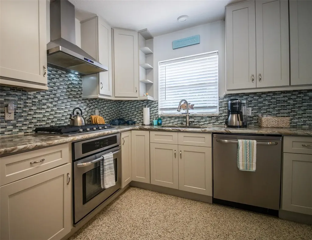 1312 66th Street NW Bradenton FL 34209