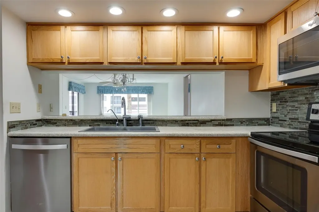 2593 Countryside Boulevard Clearwater FL 33761