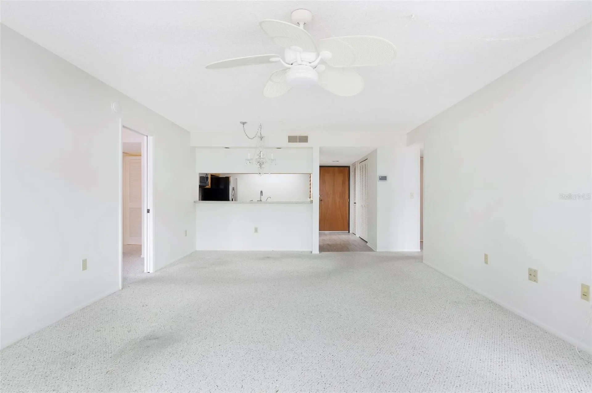 2593 Countryside Boulevard Clearwater FL 33761