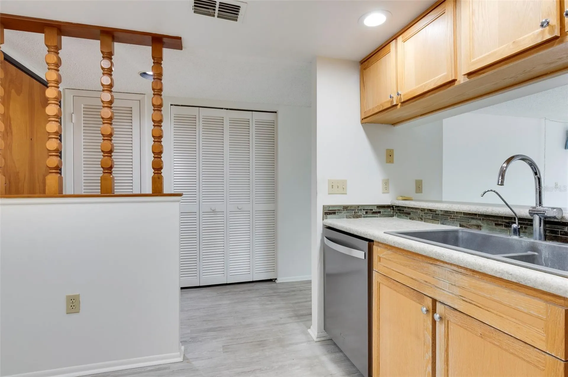 2593 Countryside Boulevard Clearwater FL 33761