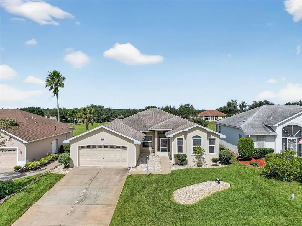 4528 Glen Coe Street Leesburg FL 34748