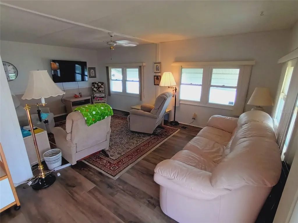 5229 Bel Air Avenue Sarasota FL 34234
