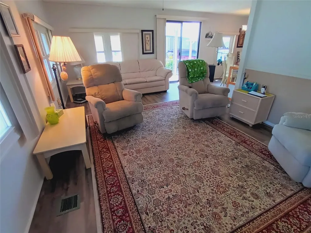 5229 Bel Air Avenue Sarasota FL 34234