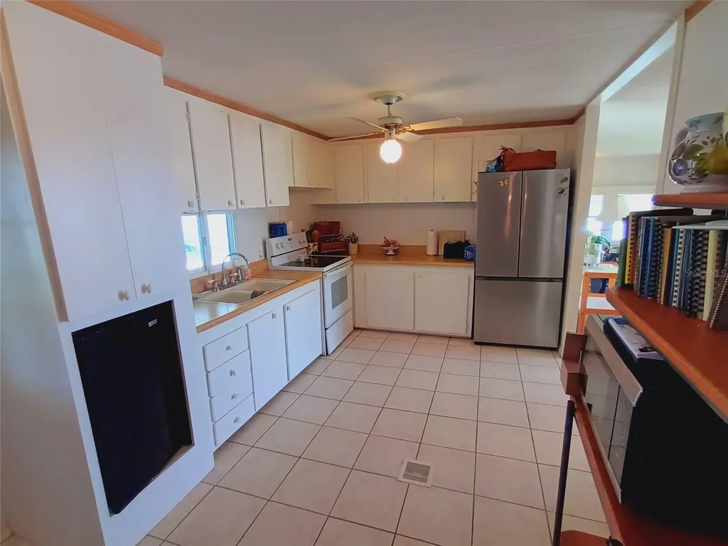 5229 Bel Air Avenue Sarasota FL 34234