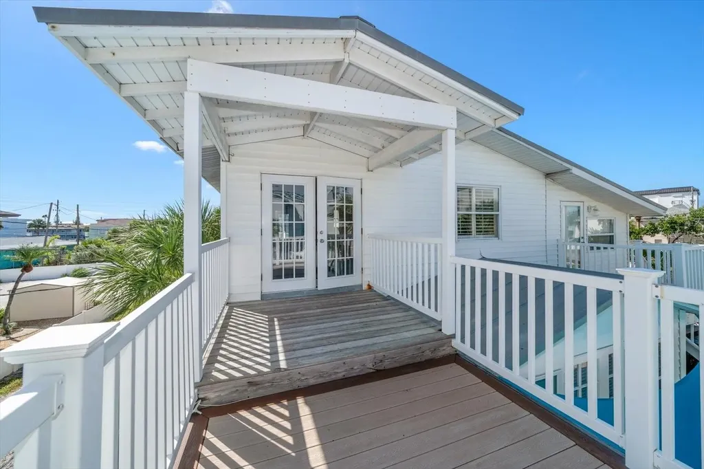 115 99th Avenue Treasure Island FL 33706