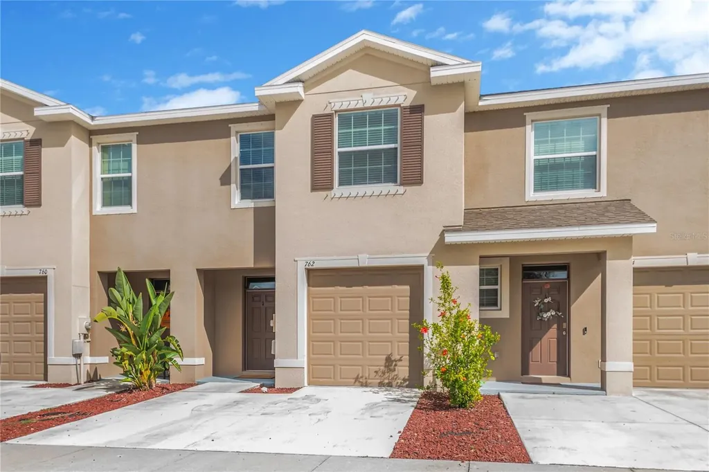 762 Barclay Wood Drive Ruskin FL 33570