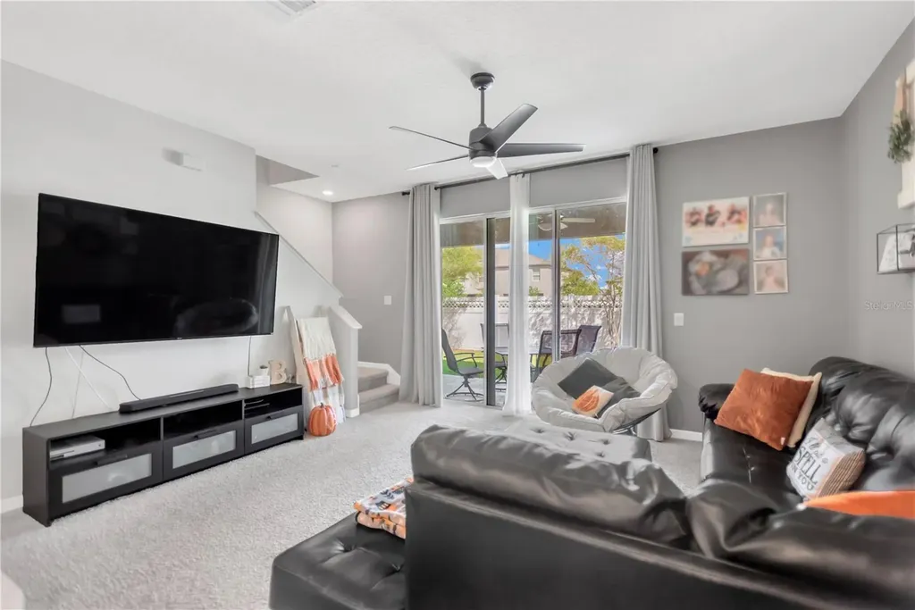 762 Barclay Wood Drive Ruskin FL 33570