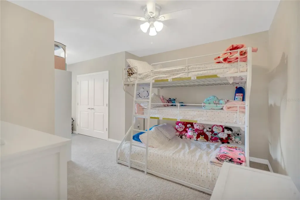 762 Barclay Wood Drive Ruskin FL 33570