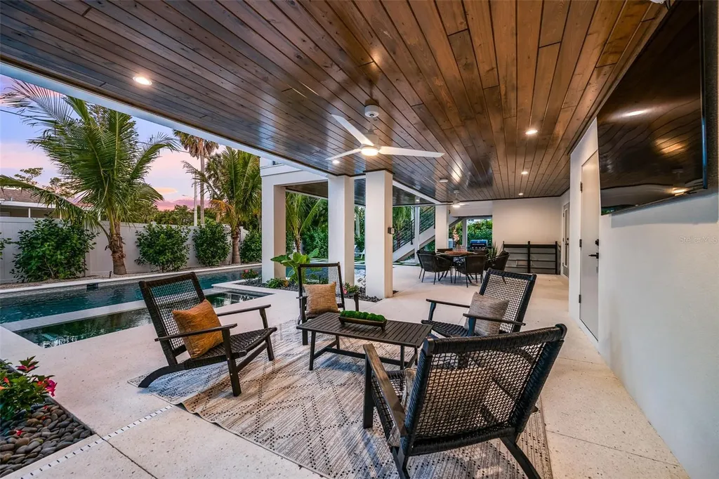 401 77th Street Holmes Beach FL 34217