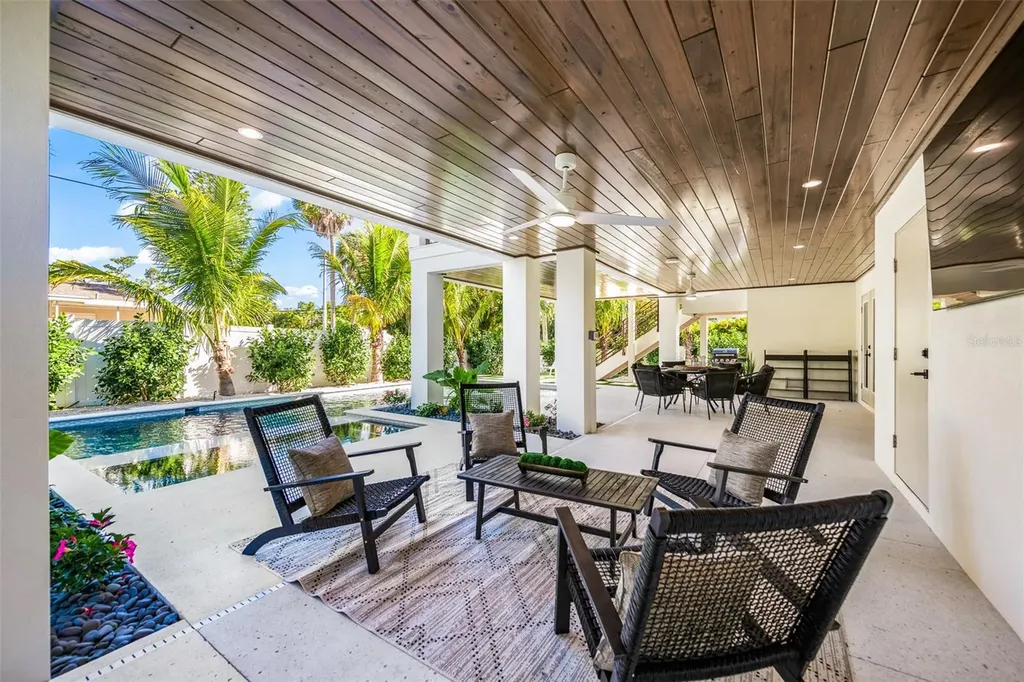 401 77th Street Holmes Beach FL 34217