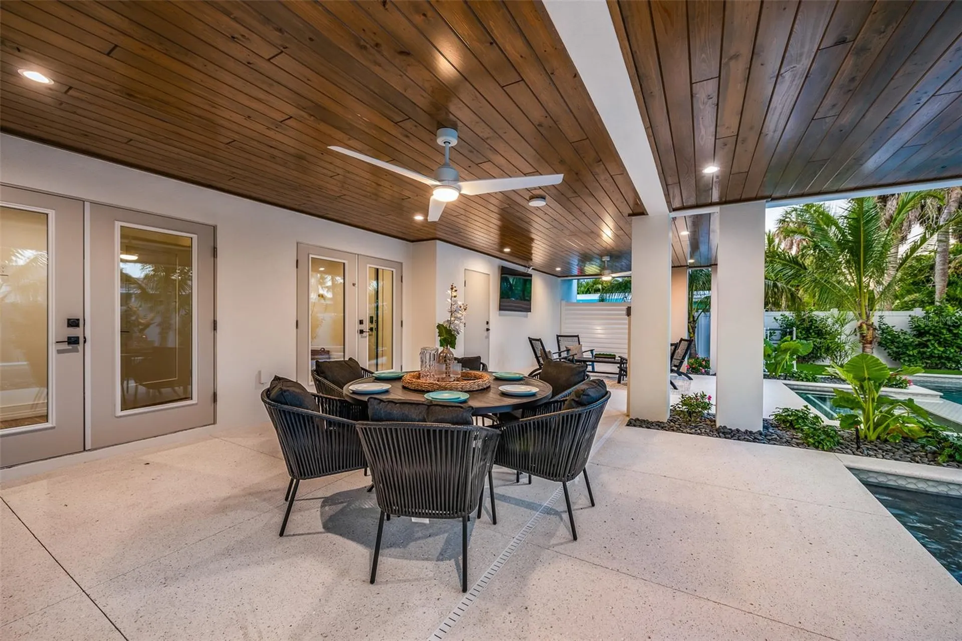 401 77th Street Holmes Beach FL 34217