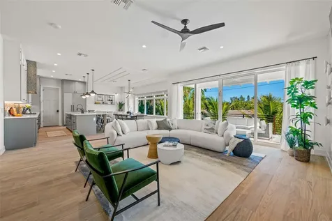 401 77th Street Holmes Beach FL 34217