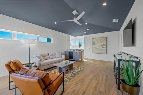 401 77th Street Holmes Beach FL 34217