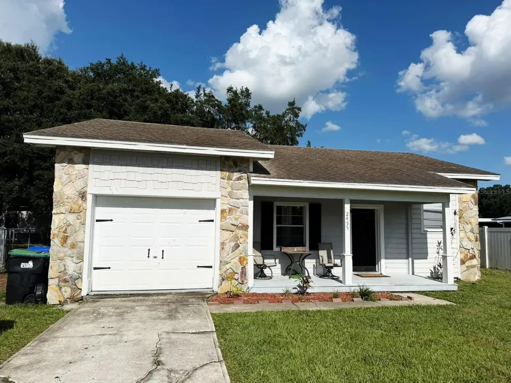 2455 Golden Eagle Drive Apopka FL 32703