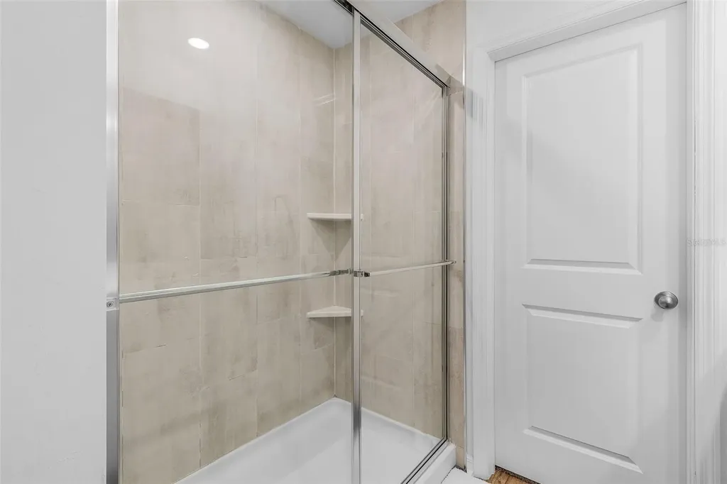 3010 NE 6th Place Cape Coral FL 33909