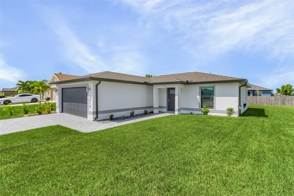 3010 NE 6th Place Cape Coral FL 33909