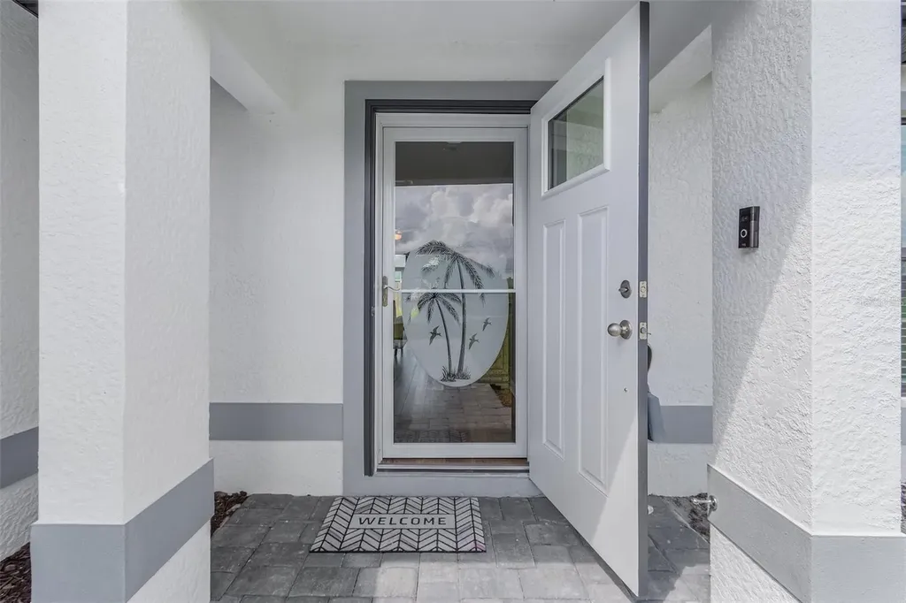 3010 NE 6th Place Cape Coral FL 33909