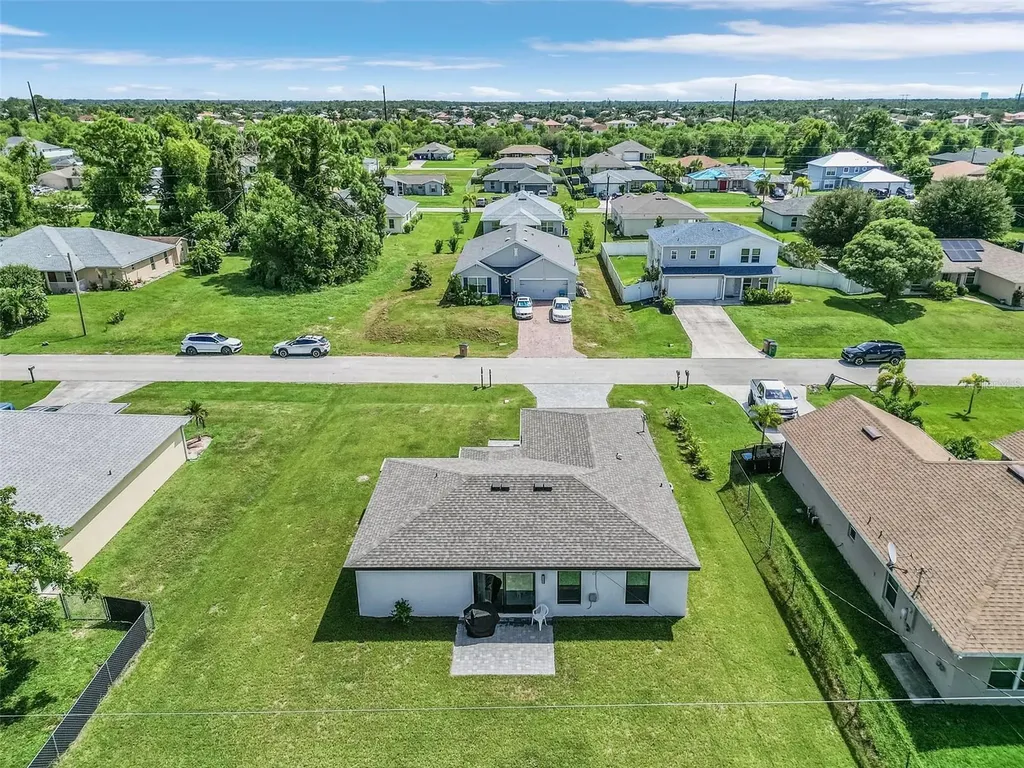 3010 NE 6th Place Cape Coral FL 33909