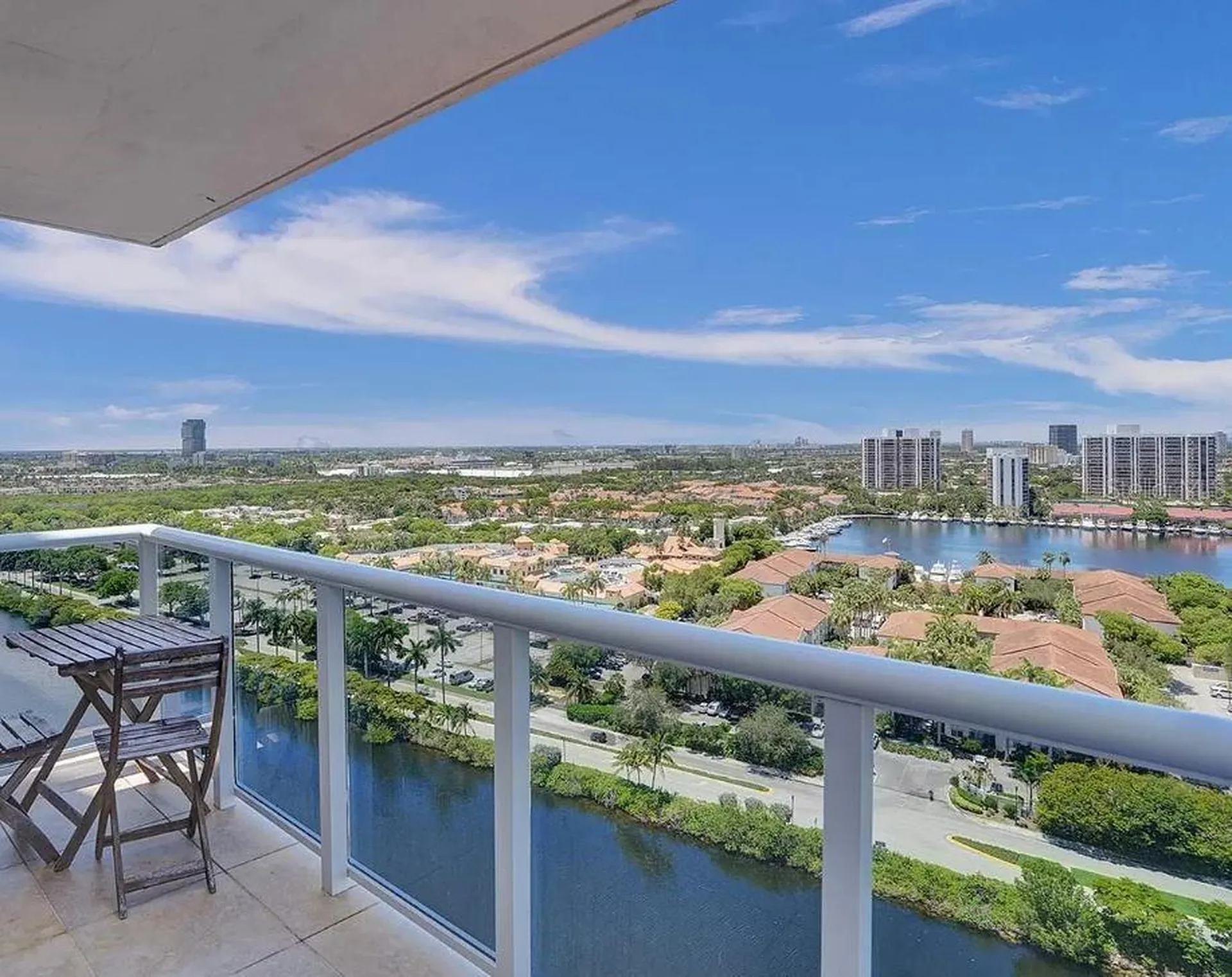 3675 N Country Club Drive Miami FL 33180