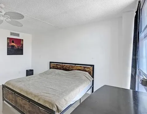 3675 N Country Club Drive Miami FL 33180