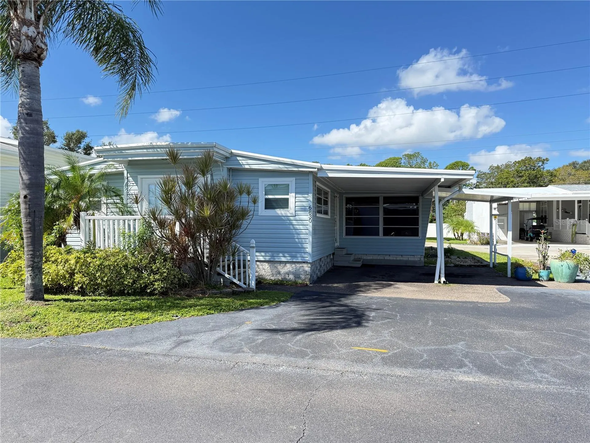 6830 Americana Drive NE St Petersburg FL 33702