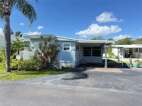 6830 Americana Drive NE St Petersburg FL 33702