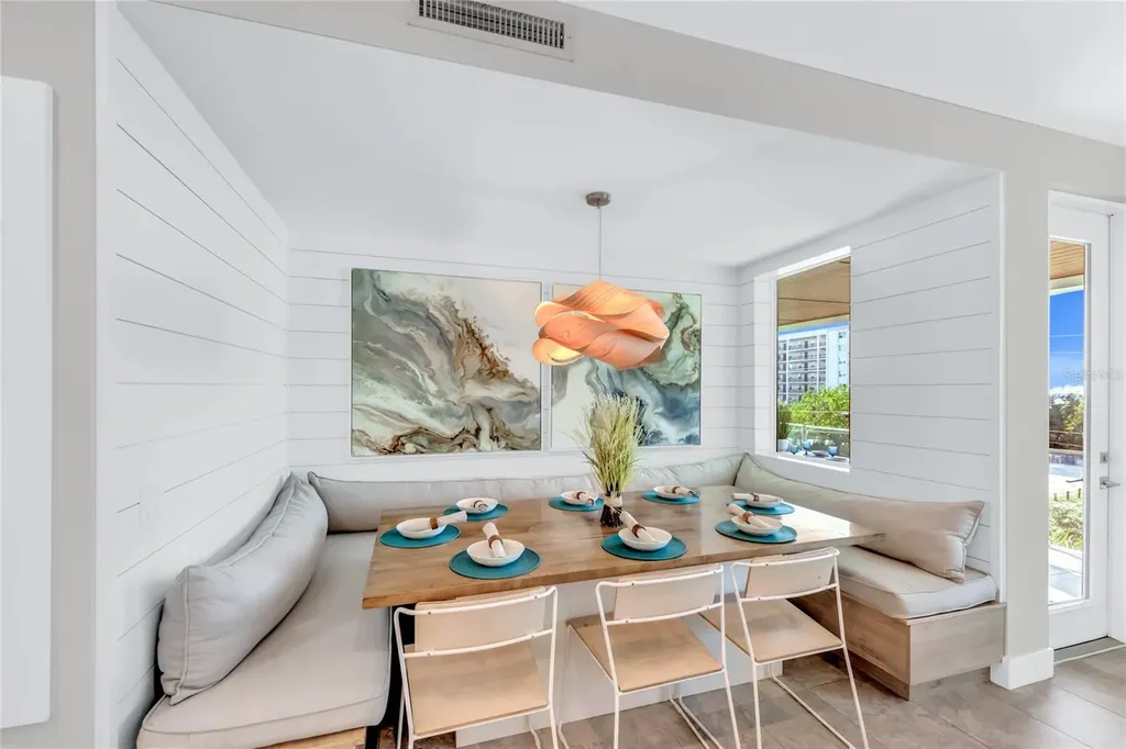 329 Beach Road Sarasota FL 34242