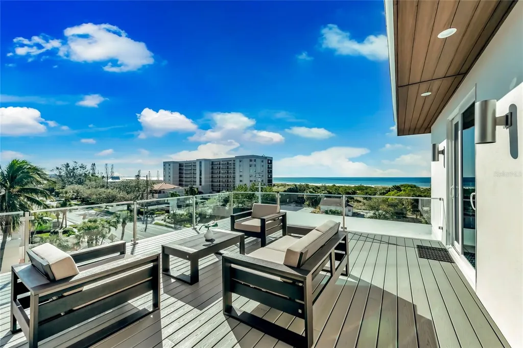 329 Beach Road Sarasota FL 34242