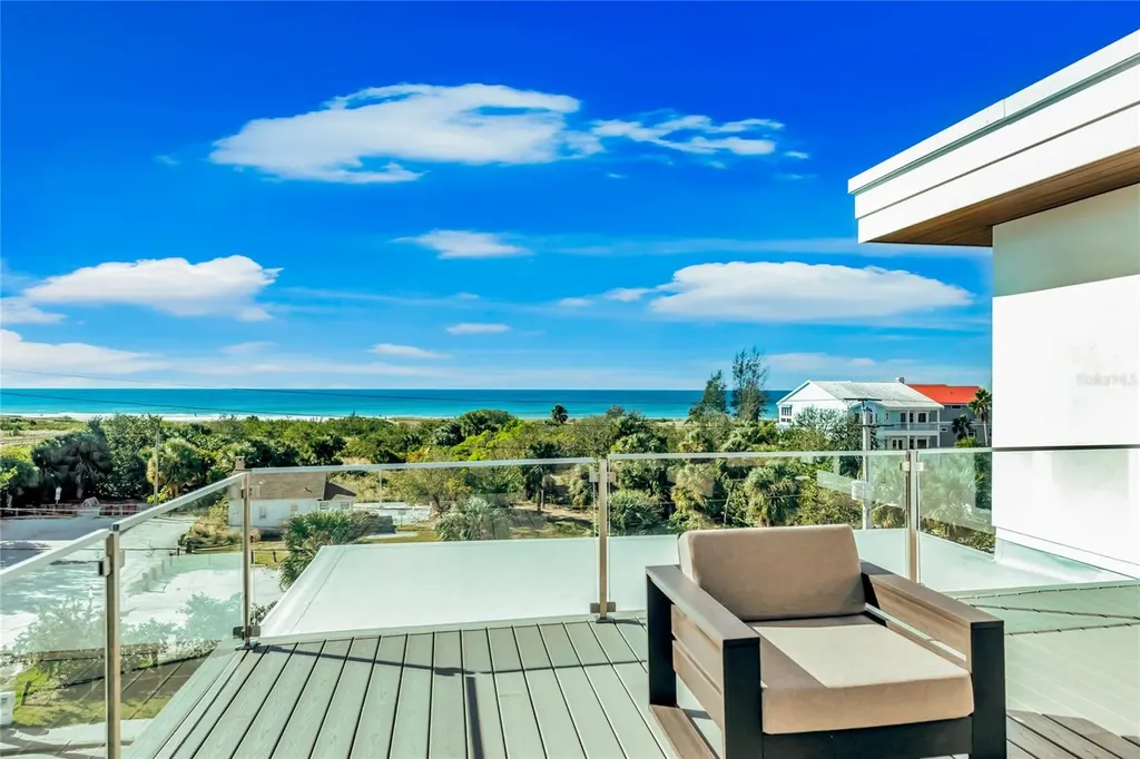 329 Beach Road Sarasota FL 34242