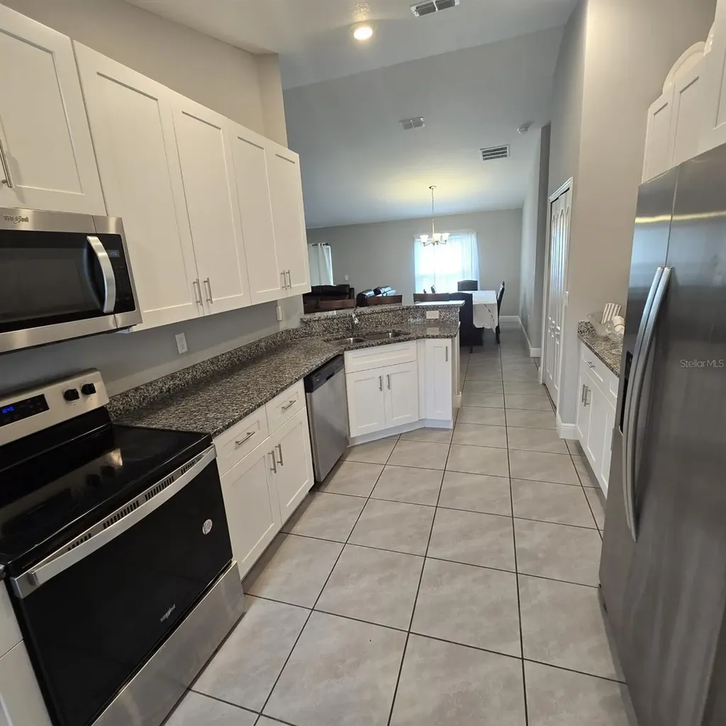 540 Bristol Circle Kissimmee FL 34758
