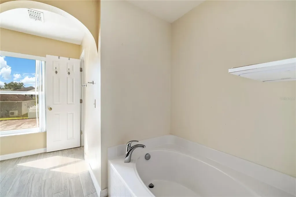 420 Blake Avenue Davenport FL 33897