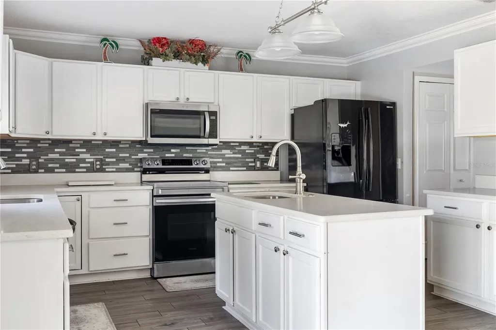 420 Blake Avenue Davenport FL 33897