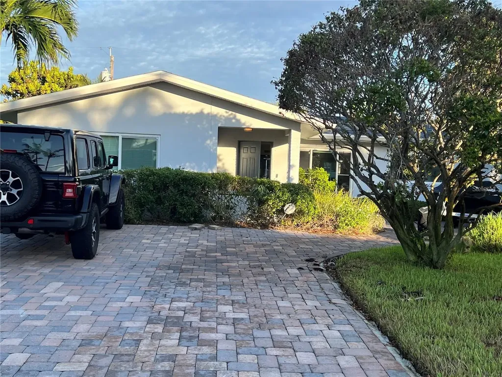 2460 E Vina Del Mar Boulevard St Pete Beach FL 33706