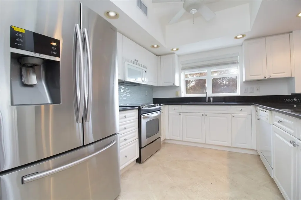 1200 Country Club Drive Largo FL 33771