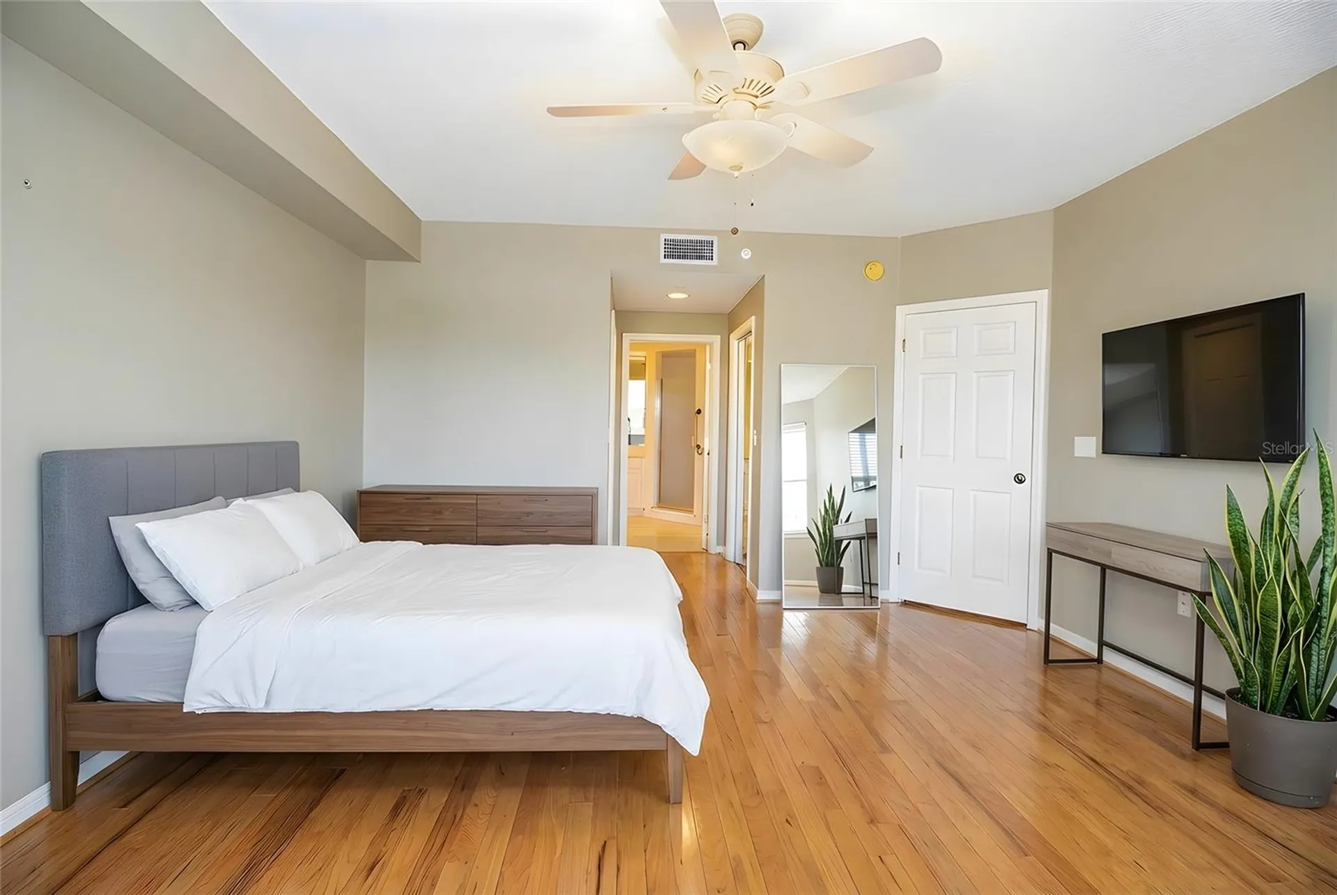 1200 Country Club Drive Largo FL 33771