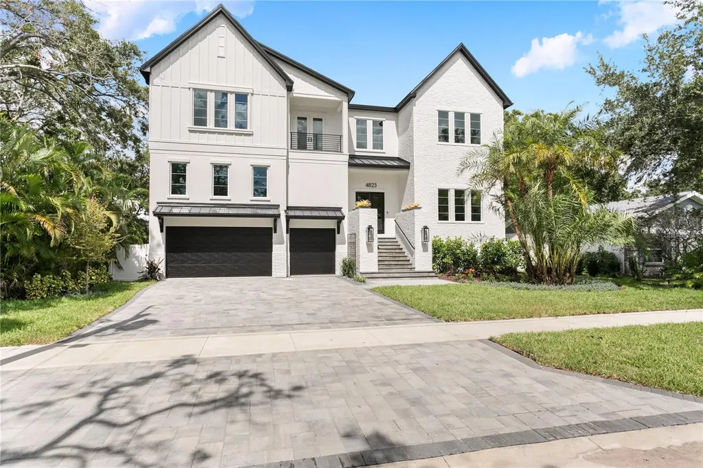 4823 W San Jose Street Tampa FL 33629