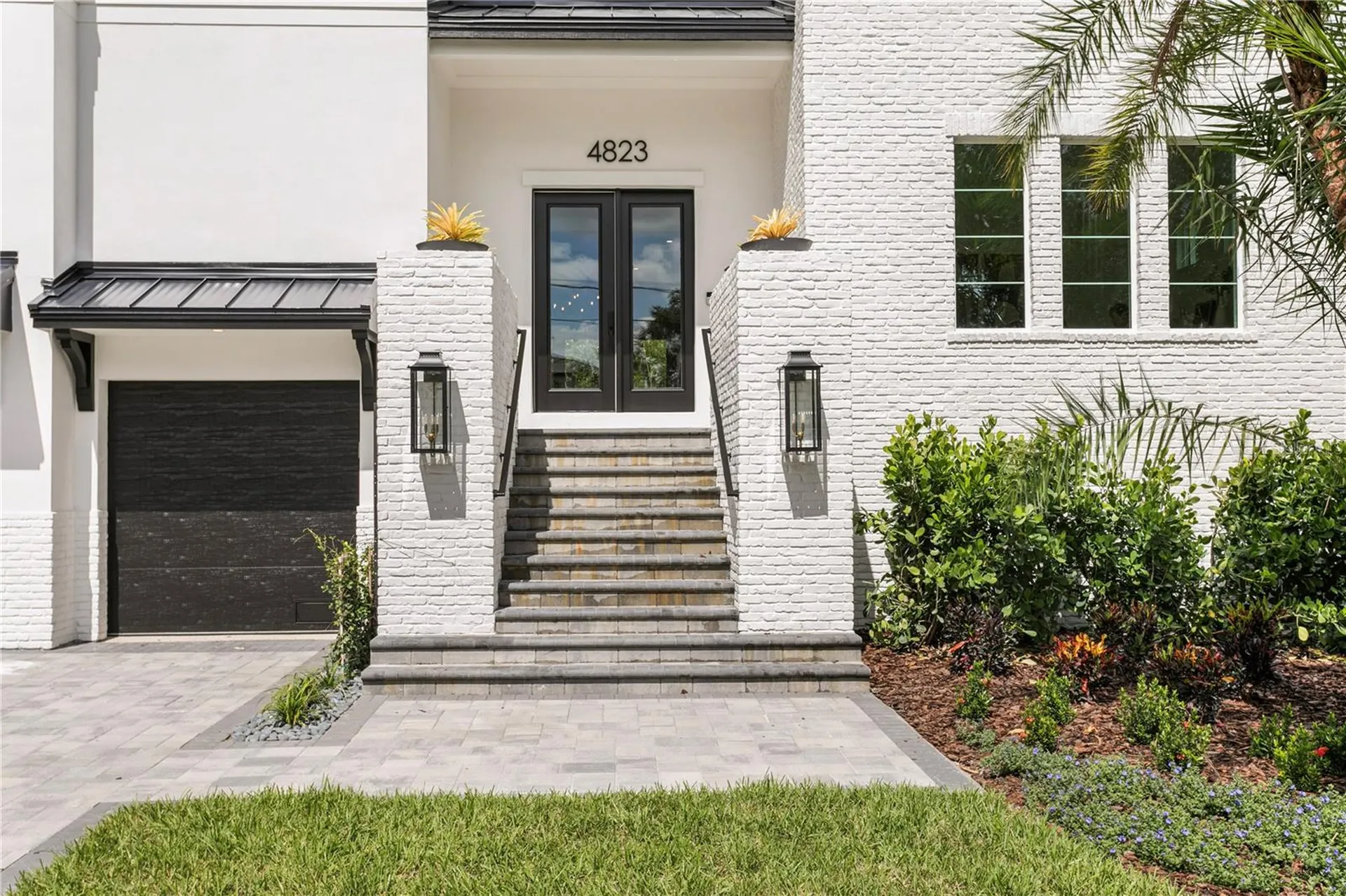4823 W San Jose Street Tampa FL 33629