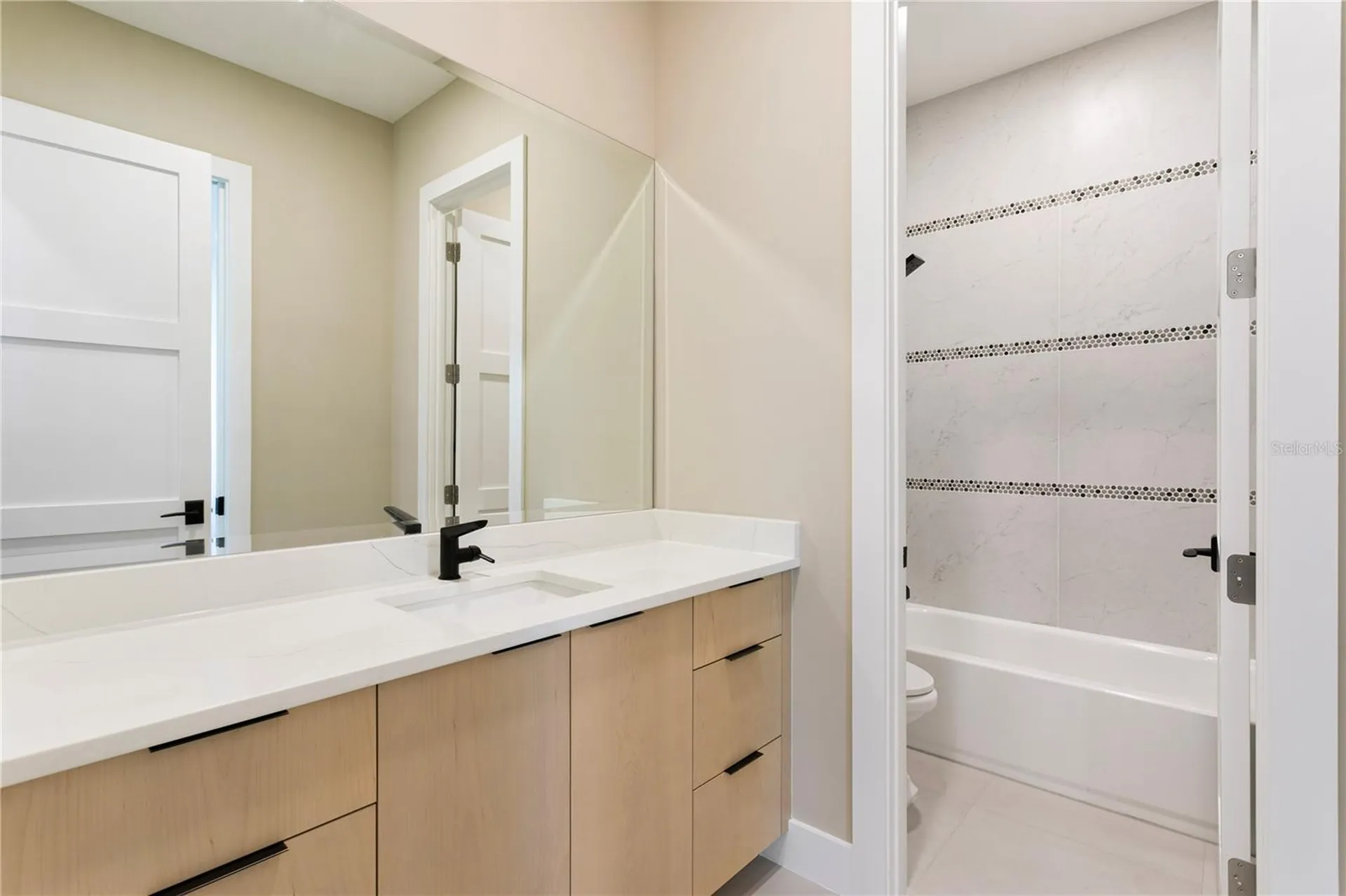 4823 W San Jose Street Tampa FL 33629