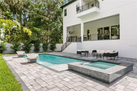 4823 W San Jose Street Tampa FL 33629