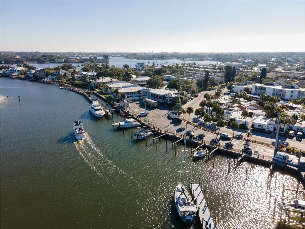 1708 Lakeside Drive Venice FL 34293