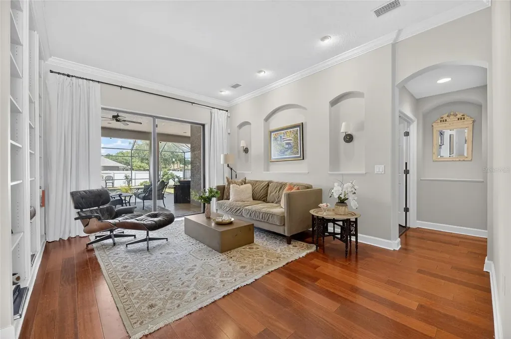 107 Falling Water Drive Brandon FL 33511