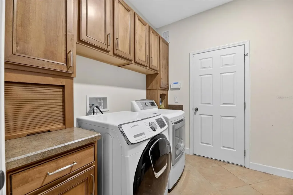 107 Falling Water Drive Brandon FL 33511