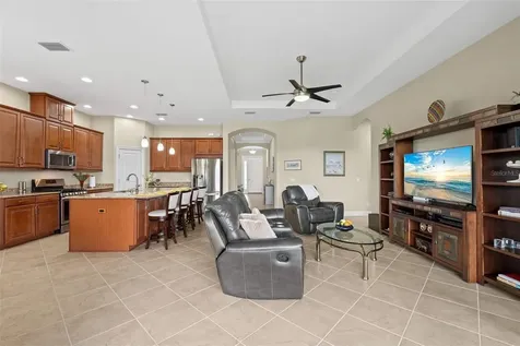 8725 Amaretto Avenue Sarasota FL 34238