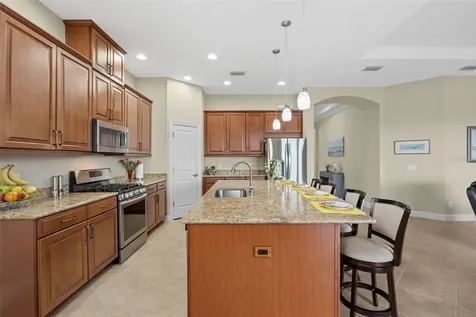 8725 Amaretto Avenue Sarasota FL 34238