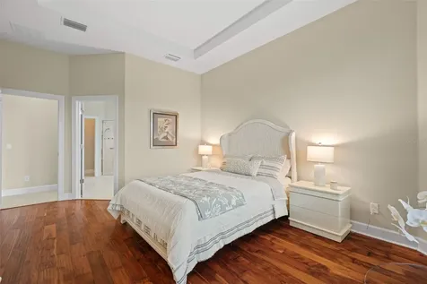 8725 Amaretto Avenue Sarasota FL 34238